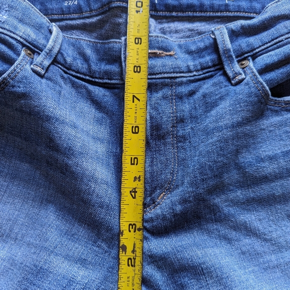 Loft jean shorts size 4 - Picture 4 of 6